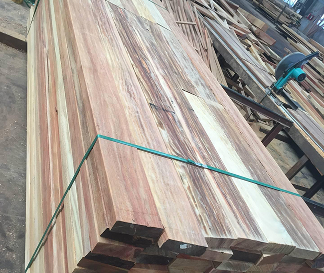 中沙芬兰松方木